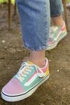 Vans Renkli