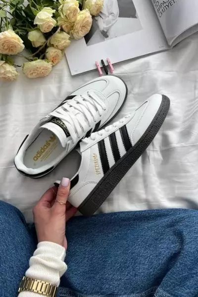 Adidas Spezial Beyaz Siyah