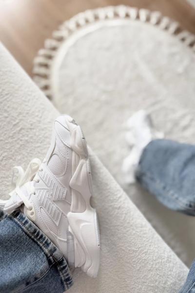 NB - 9060 Triple White