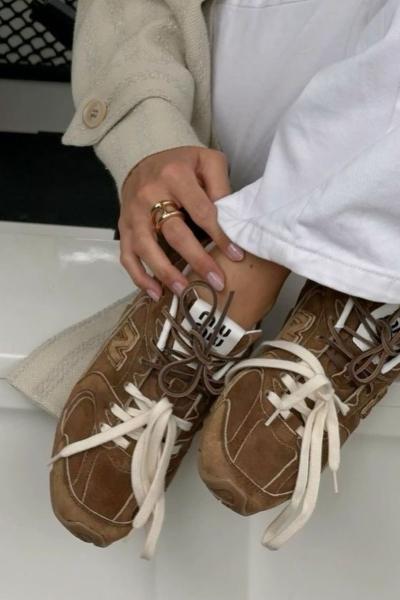 NEW BALANCE MİU MİU TABA