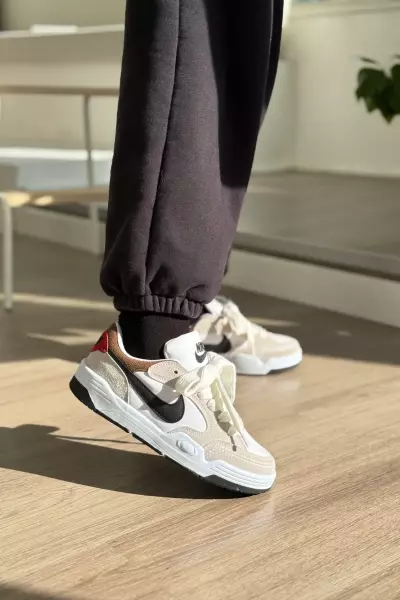 Step Run Beyaz Siyah