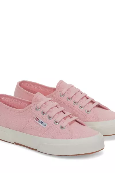 Superga pembe