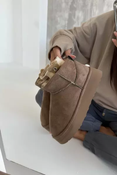 Ugg Yüksek Mini Classic Vizon