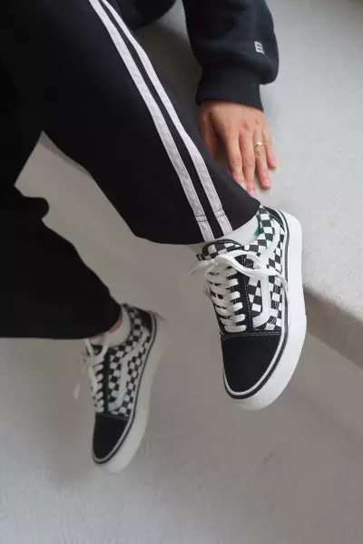 Vans Damalı