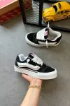 Vans Knu Skool
