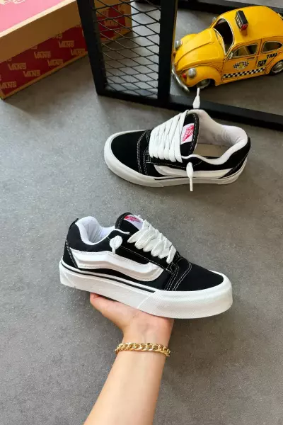 Vans Knu Skool